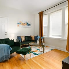 15 mins DT| HumboldtPark Gem | Sleeps 8 | FreePark